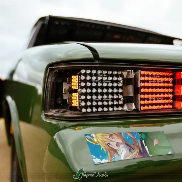 Lucoa Quetzalcoatl Tohru V3 Miss Chaos Horns Sexy Girl Anime Manga JDM Printed Box Slap Bumper Car Vinyl Sticker Decal>