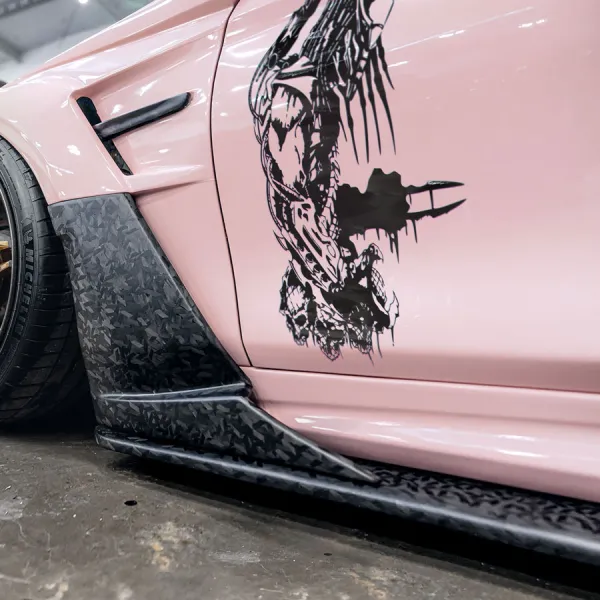 2x Pair Side Yautja v1 Elite Warrior Mask Helmet Jungle Hunter Gun Skulls Spine Stealth Berserker Assassin Car Vinyl Sticker Decal>