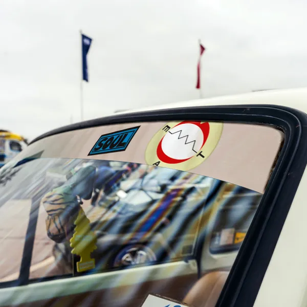 60" Evans v2 EAT Especially Advantaged Talent Class Death Weapon Meister Academy Scythes Anime Manga Sun Strip Printed Windshield Car Vinyl Sticker Decal>