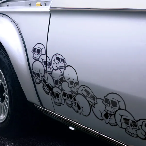 2x Pair Side Pile of Skulls Head Face Skeleton Gothic Grim Reaper Crossbones Racing Drift Car Vinyl Sticker Decal>