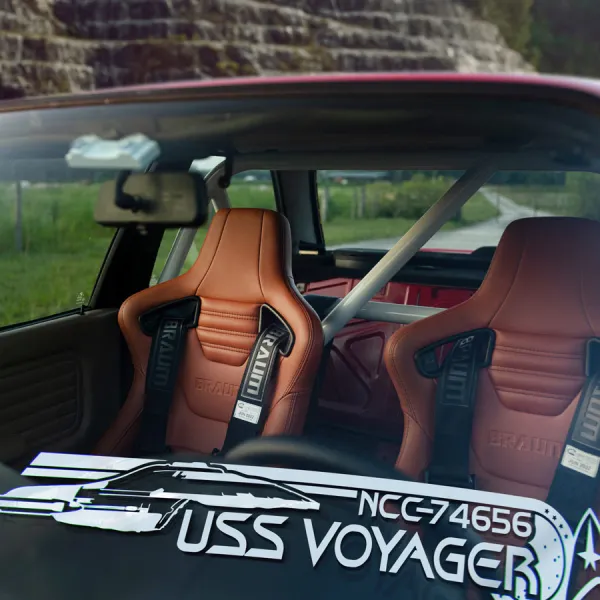 2x Pair USS Voyager Starship Ship NCC 74656 Starfleet Delta Quadrant Borg Collective Kazon Vidiians Car Vinyl Sticker Decal>